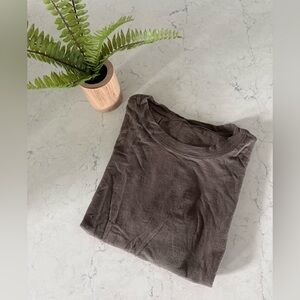 Vuori Tshirt Size Small S EUC Sunset Tee Fern